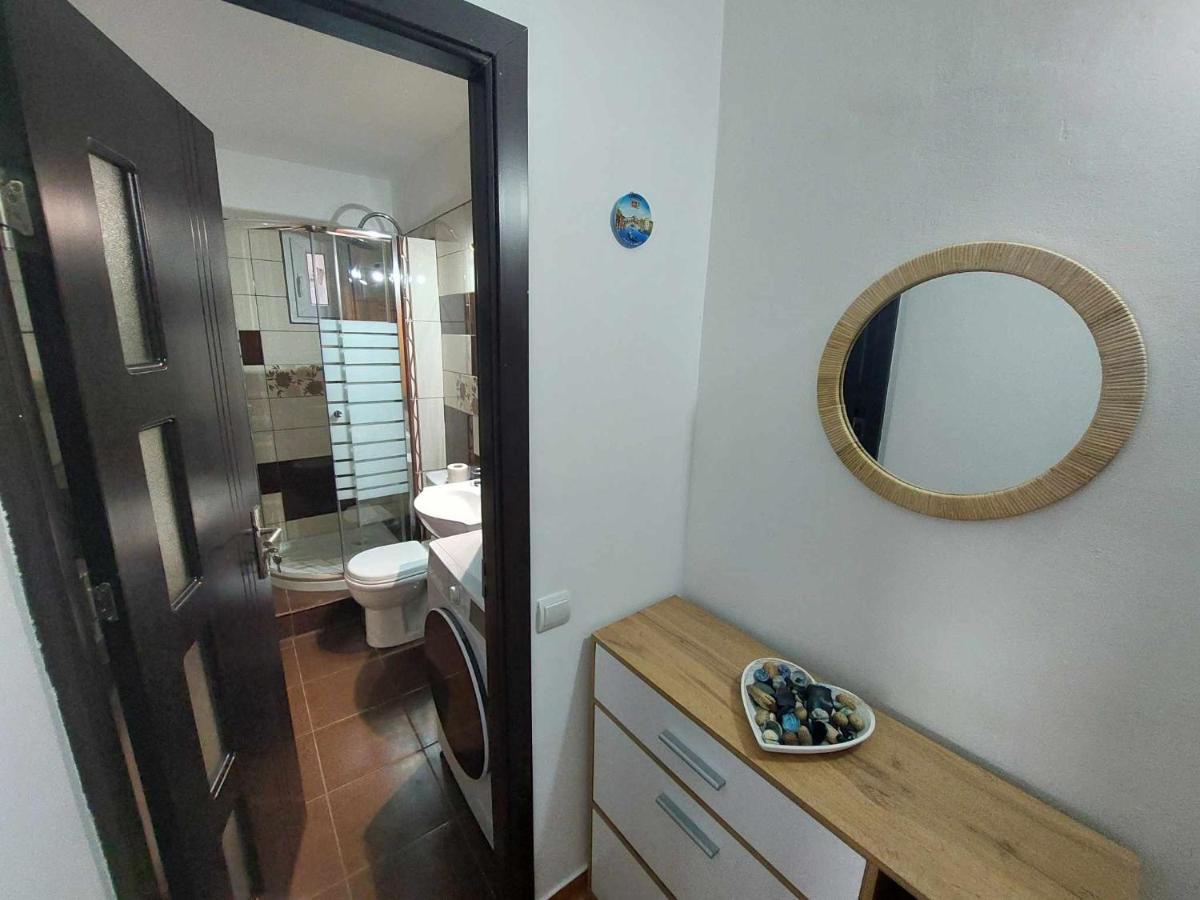 Eugenia Apartament Ploiesti Ngoại thất bức ảnh